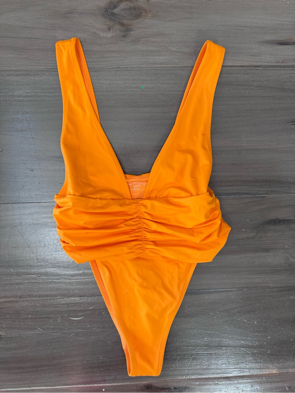 Aerie NWT Deep Plunge One Piece Ruched Waist Swimsuit Women’s S